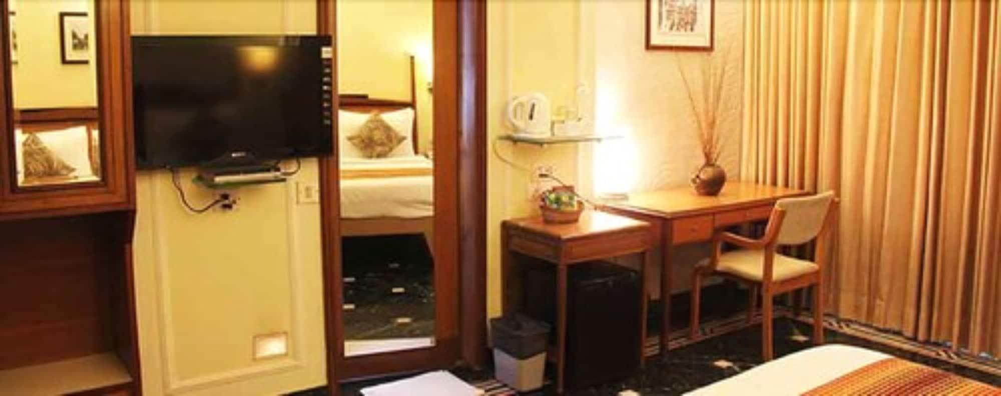 Hiltop Hotel Mumbai Dış mekan fotoğraf