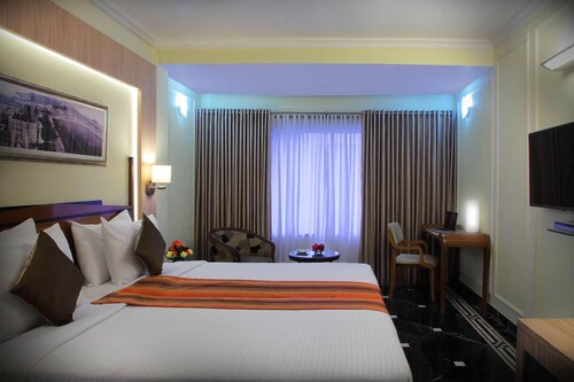 Hiltop Hotel Mumbai Dış mekan fotoğraf